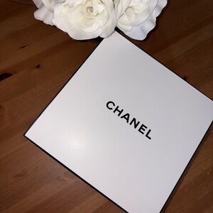 CHANEL Classic White Gift Box